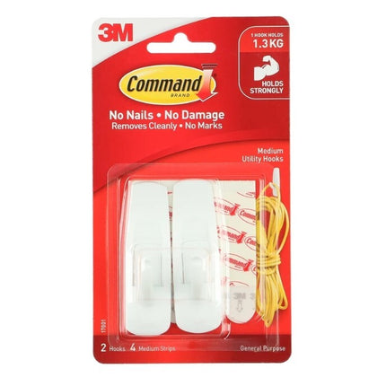 Command Medium Hooks White x 2 (17001)