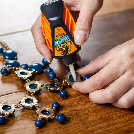 Gorilla Super Glue Micro Precise Gel 5.5g - Instant, Strong Bonding, Controlled Dispensing for Various Surfaces