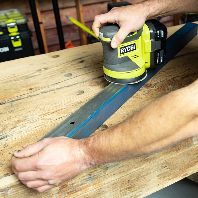 Ryobi 18V ONE+ Cordless Random Orbital Sander - Tool Only (2)