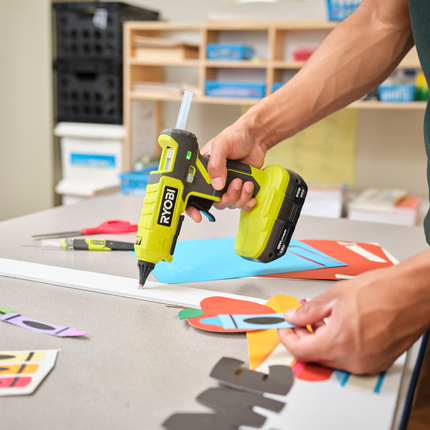 Ryobi ONE+ 18V Dual Temperature Glue Gun Tool Only (3)