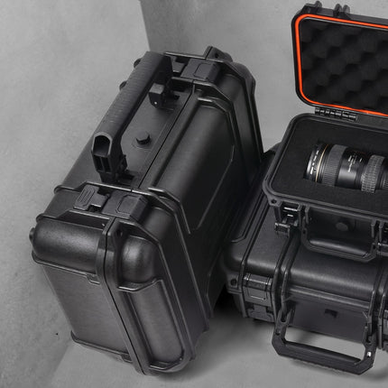 Tactix Tough Case Large in black with latches and carry handle (4)